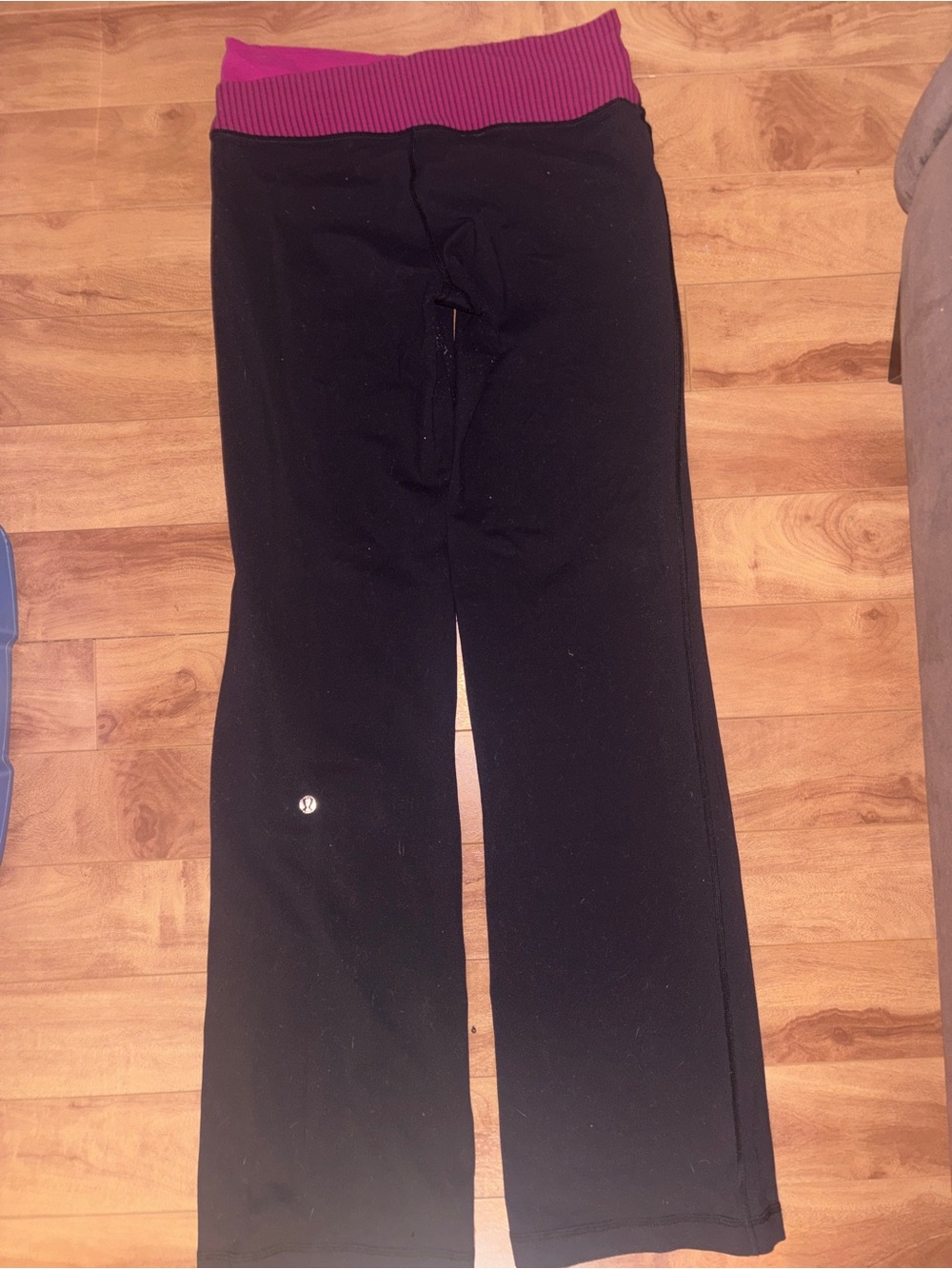 Lululemon Groove Low Rise Yoga Pants Size 6 - Picture 2 of 6
